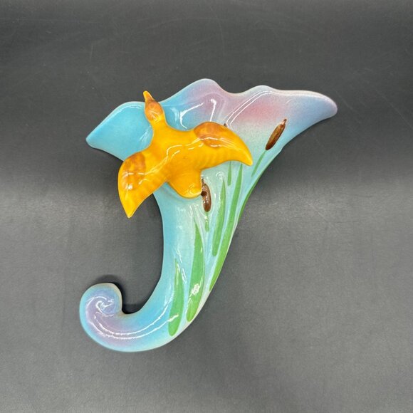 Vintage Wall Pocket Vase Mid Century Decor Flying Duck Blue Yellow Bird USA - Picture 2 of 11